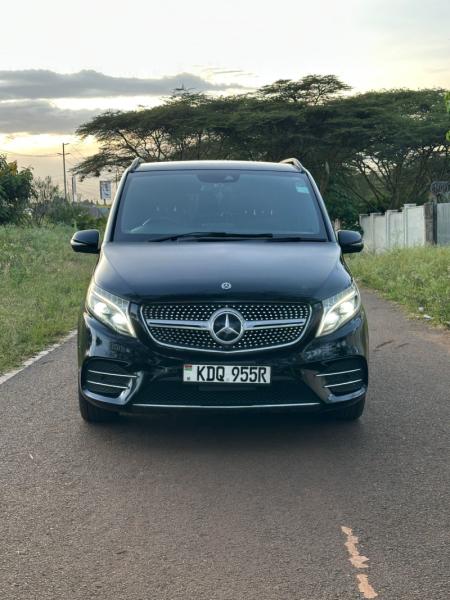 Mercedes-Benz V-class